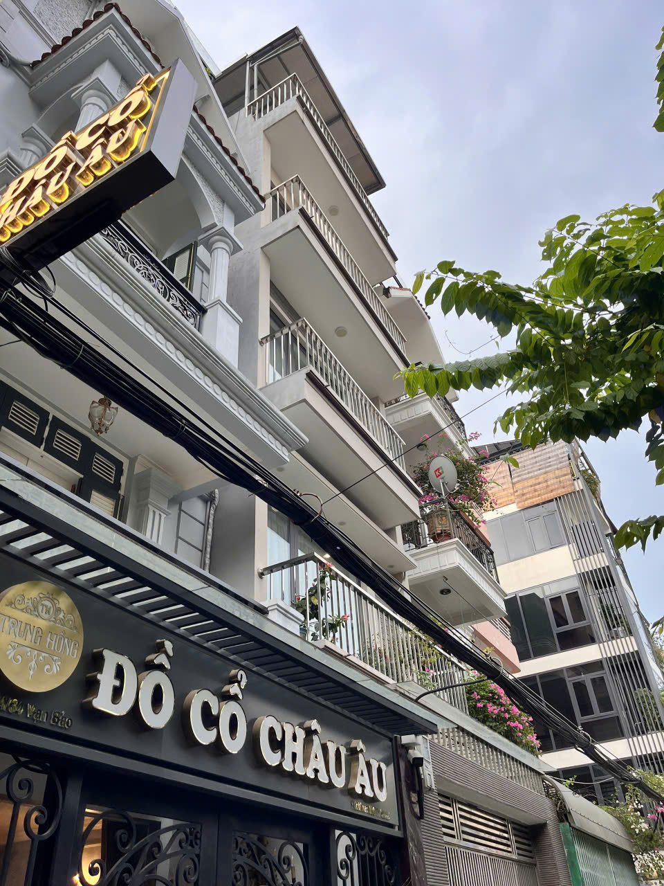  Hiếm, bán nhà Vạn Bảo Liễu Giai, phân lô ô tô vào nhà, kinh doanh, thang máy, chỉ 36 tỷ 