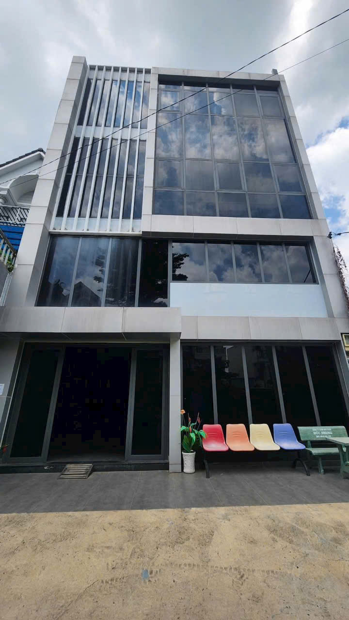  Bán Nhà 4 Tầng (8.3x15) Đường 6m Thới An 16, Quận 12 Giá Rẻ Nhĩnh 9T 