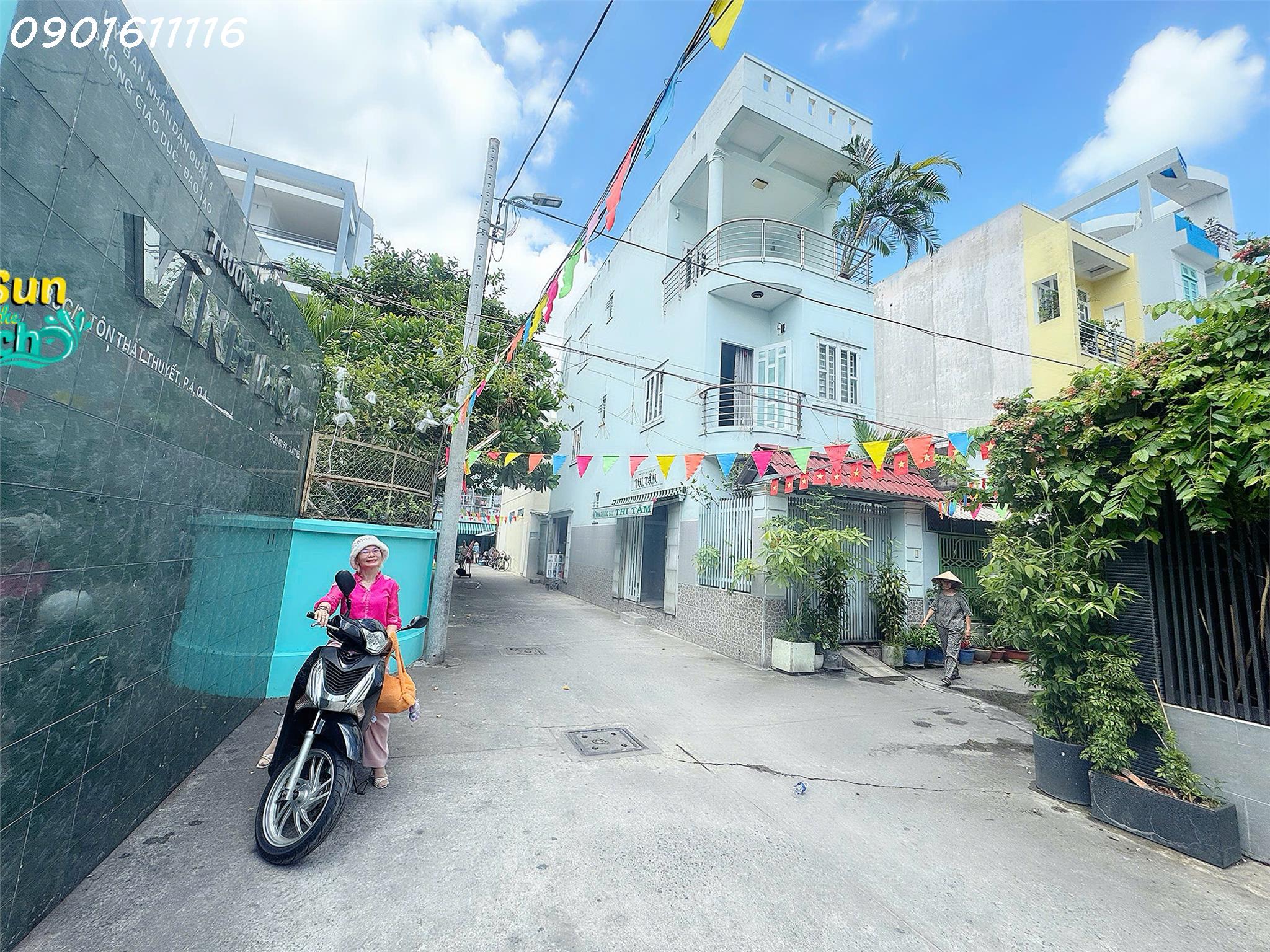  BÁN NHÀ 2 MẶT TIỀN XE HƠI NGỦ TRONG NHÀ ĐƯỜNG TÔN THẤT THUYẾT - NGAY UBND QUẬN 4 - Liên hệ GIANG GIANG:093.86.76.685 