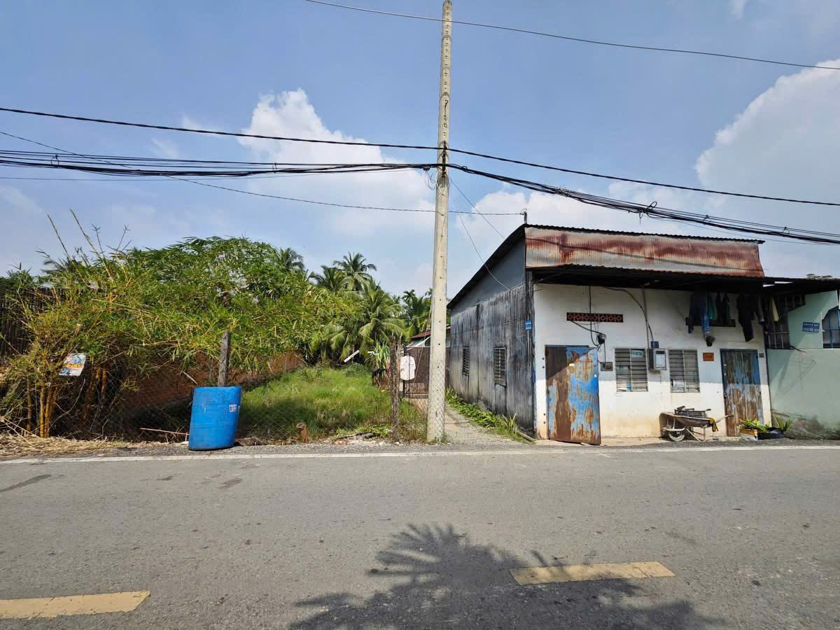  MẶT TIỀN NHỊ BÌNH 2 (770m²) – CÓ SẴN 6 PHÒNG TRỌ THU NHẬP 10TR/THÁNG 