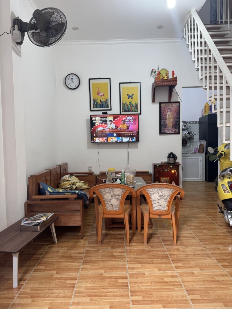  ♪ Nhà Trưng Nữ Vương gần Lê Đình Thám, 30m2, 2 tầng 2PN 2WC 2.35 tỷ 