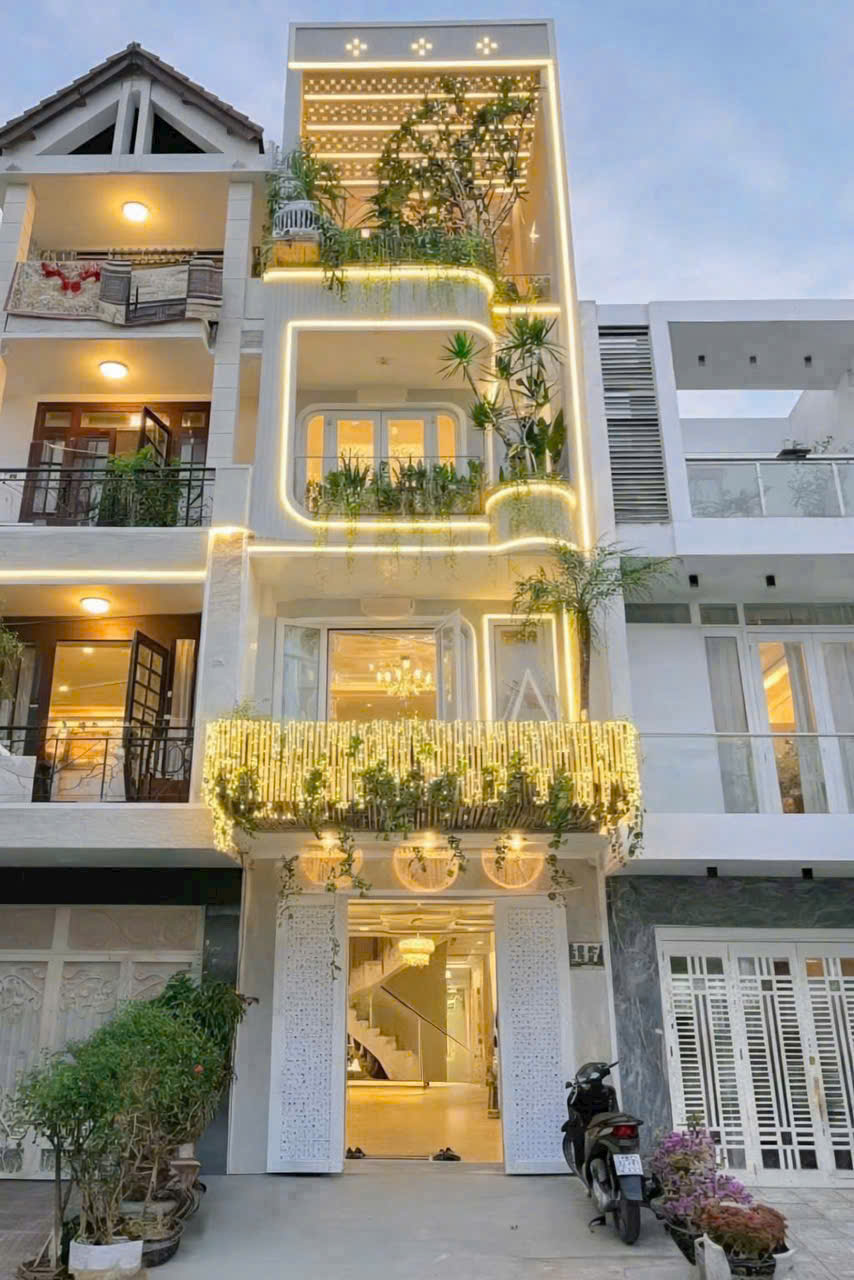  NHÀ PHỐ HIỆN ĐẠI - KDC NAM LONG, PHÚ THUẬN, Q7 - CÓ THANG MÁY - GIÁP PHÚ MỸ HƯNG - GIÁ HIẾM 22,5 TỶ 