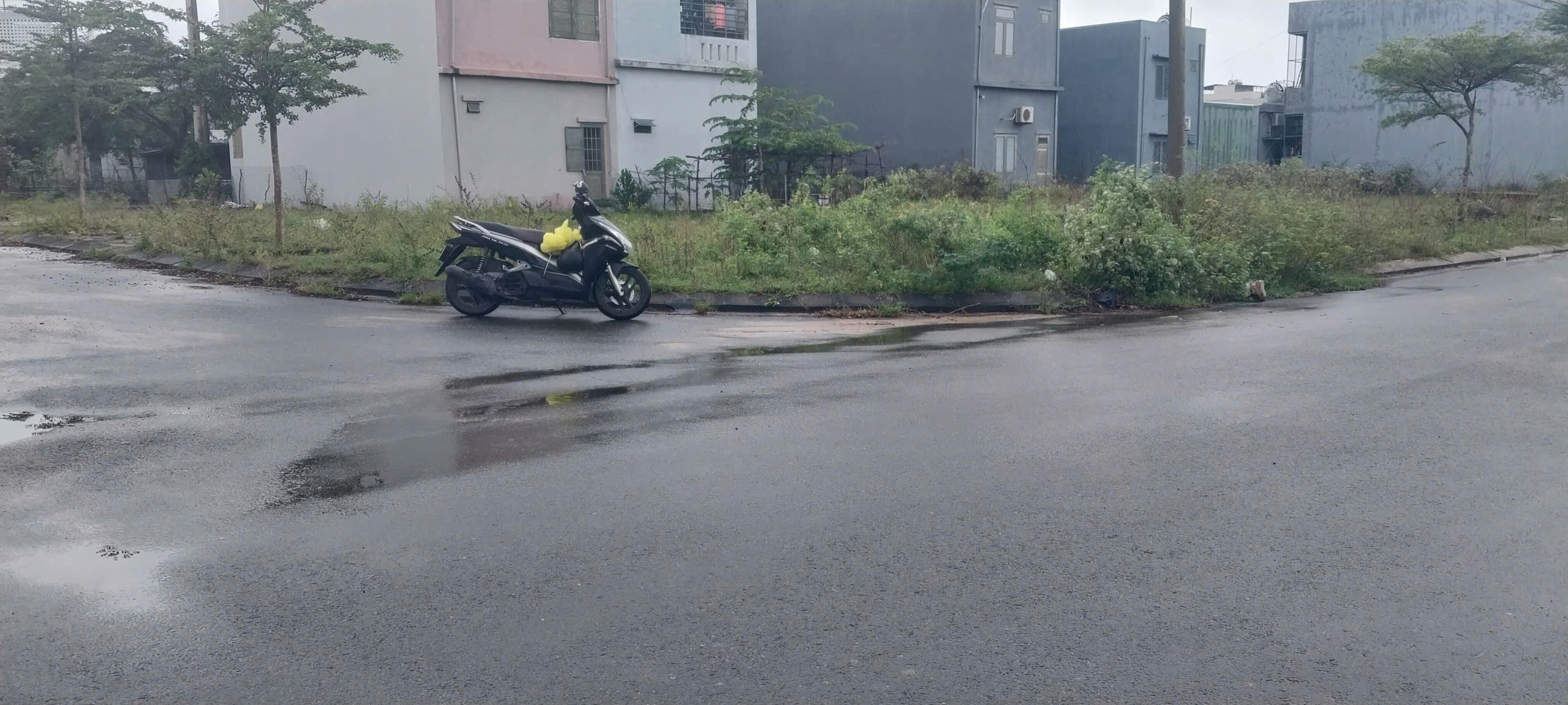  ► Lô Góc 2 Mặt Tiền đường 7.5m giữa ĐH FPT, ĐH Phan Châu Trinh, 100m2 ngang 7.7m, 4.x tỷ 