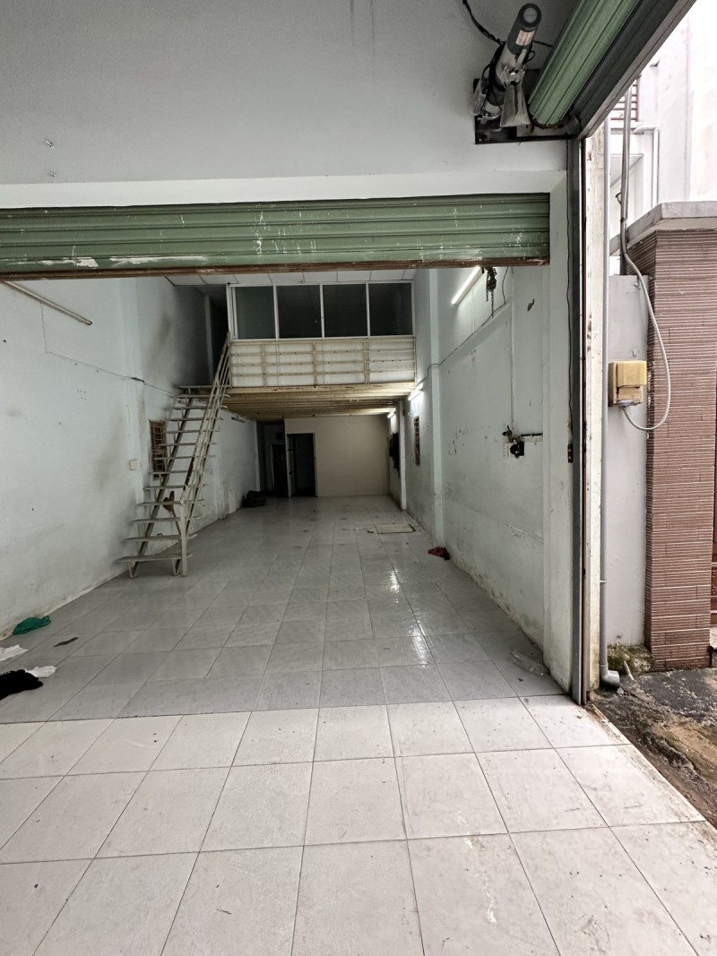  Bán nhà Xe hoi, Nguyễn Thế Truyện - gần Tân Sơn Nhì, 4,6x18m, 2 Tầng cũ, tiện xây, 8,3 tỷ. 