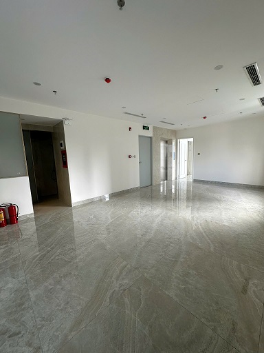  Cho thuê văn phòng tại Trần Hưng Đạo , cạnh Monarchy , gần cầu Rồng, cầu Sông Hàn , 98m2, giá tốt 