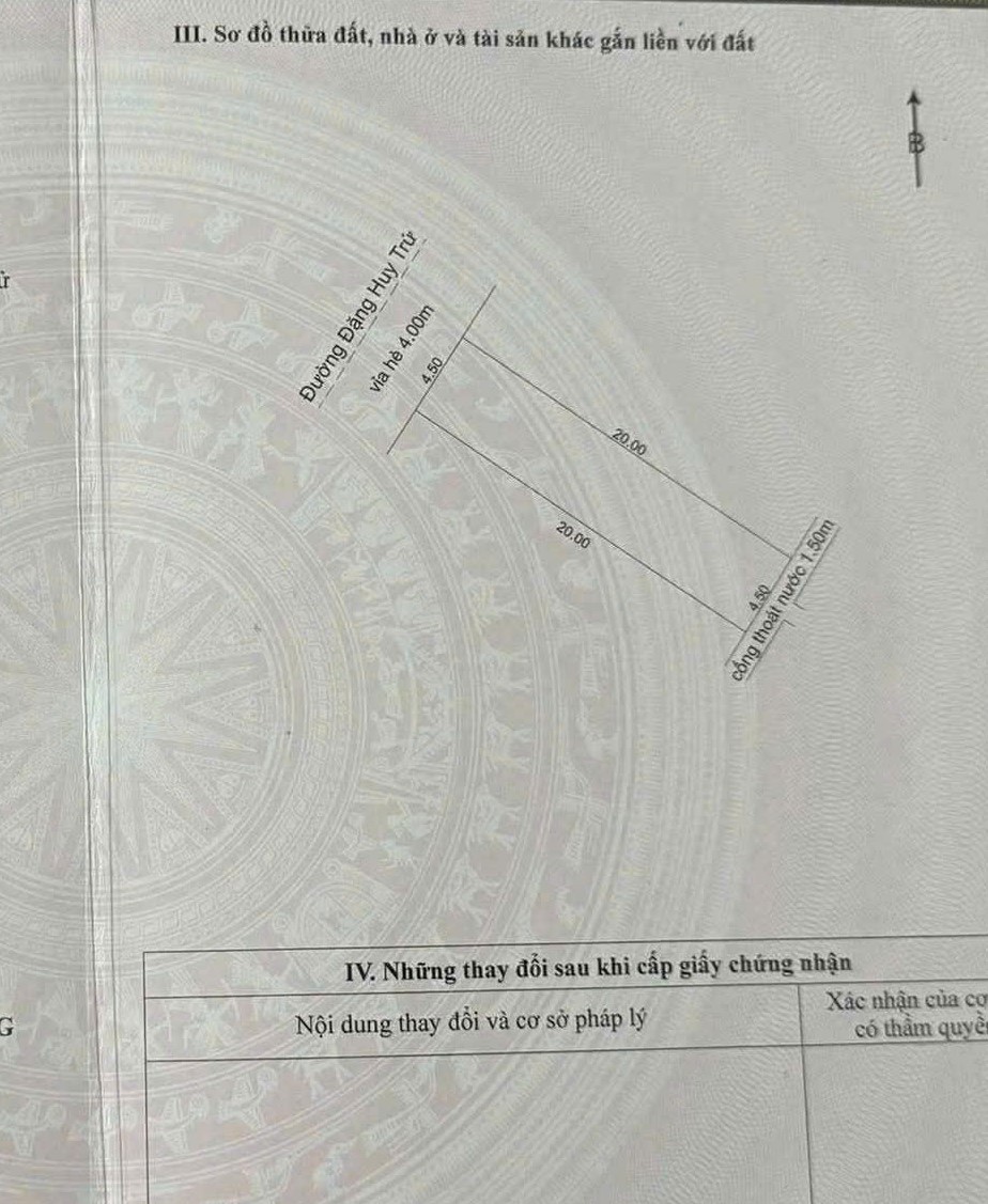  ????????Đất MT Đặng Huy Trứ,  Đường 7m5 lề 4m. Sát biển Nguyễn Tất Thành 