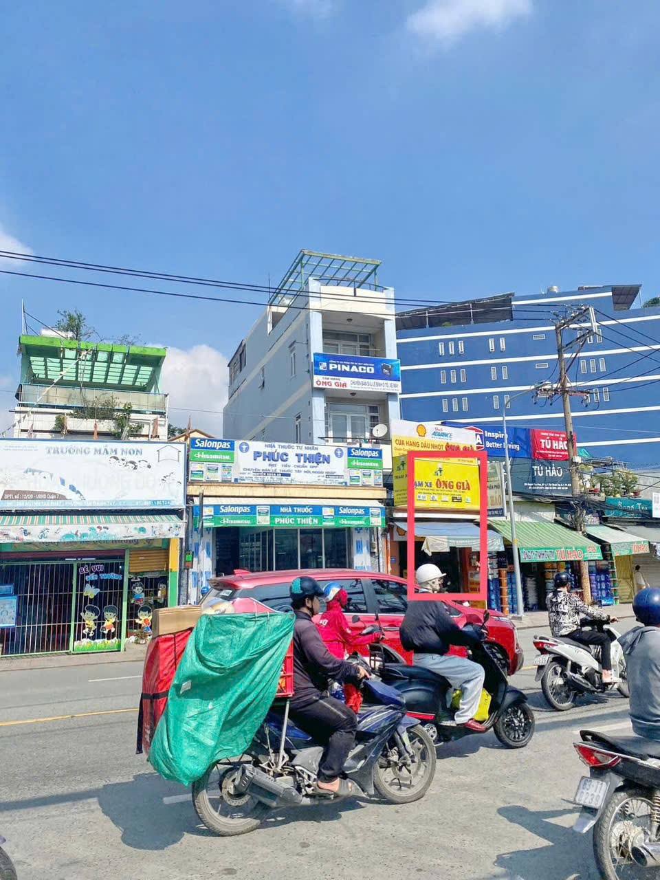  GIÁ RẺ NHẤT TRỤC HUỲNH TẤN PHÁT, QUẬN 7 - NHÀ MẶT TIỀN - CÓ DÒNG TIỀN 28TR/THÁNG - GIÁ 13,5 TỶ 