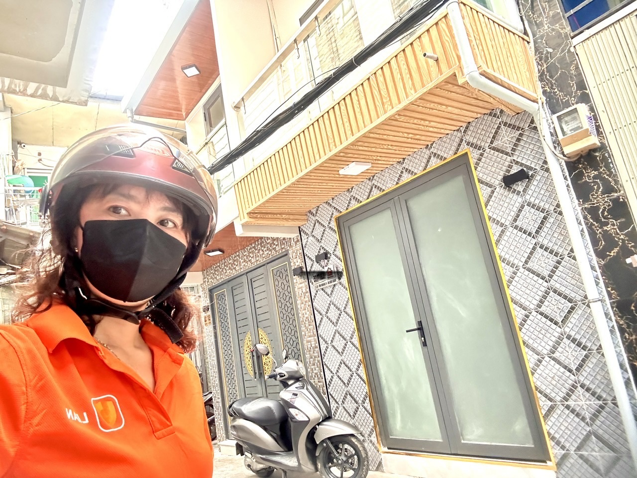  BÁN NHÀ MỚI 2 TẦNG- Đ.ĐOÀN VĂN BƠ- CHỈ 2.65T THÔI- LƯU THÔNG TÔN ĐẢN- XÓM CHIẾU- NGUYỄN TẤT THÀNH. 