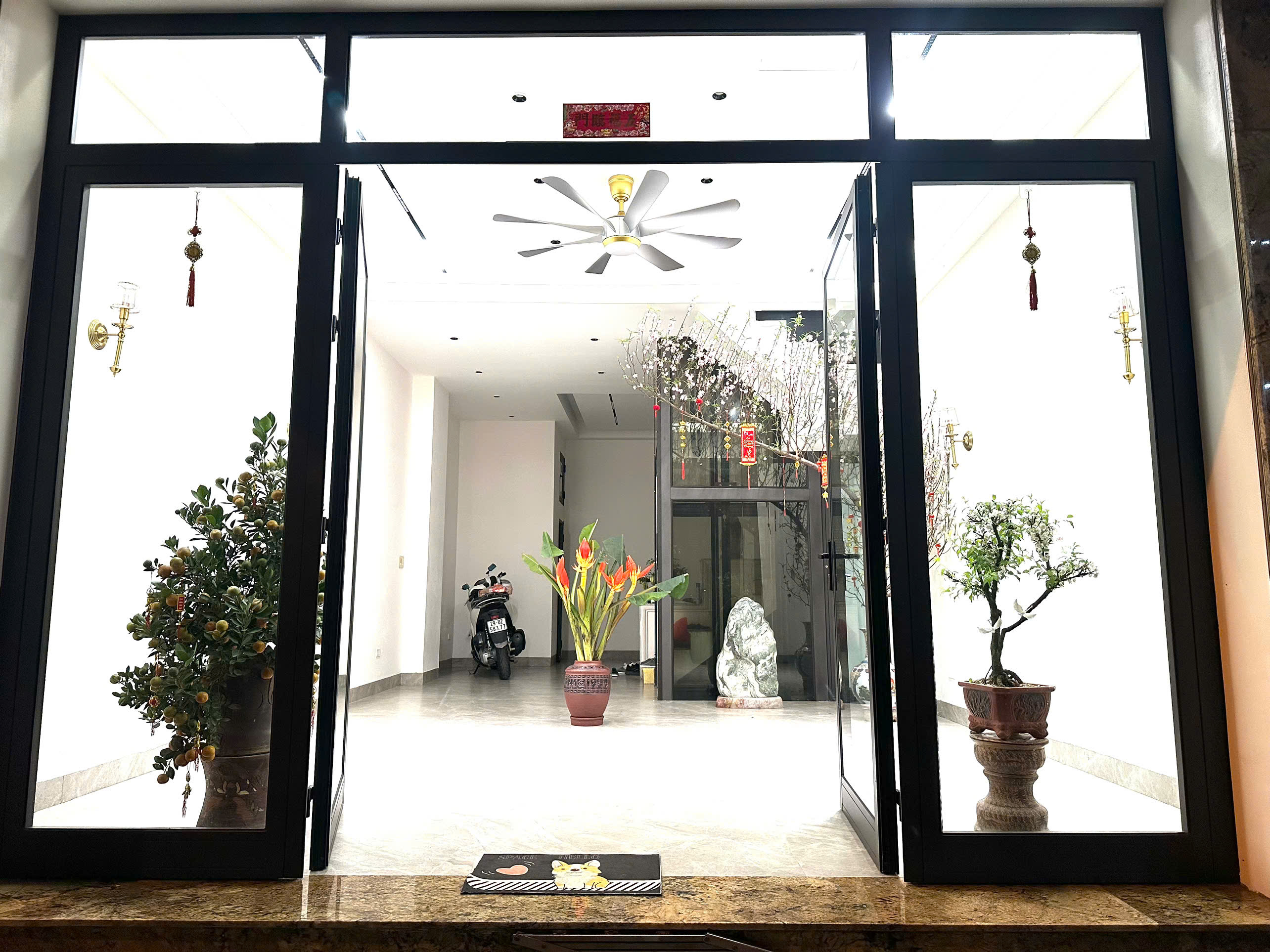  CHO THUÊ TẦNG 1 NHÀ MẶT NGÕ PHỐ MINH KHAI – PHÙ HỢP LÀM VĂN PHÒNG / KINH DOANH 