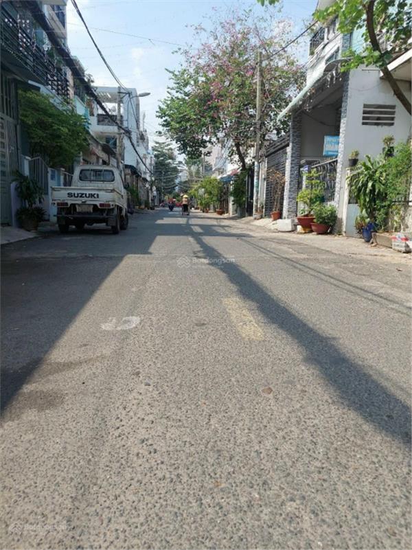  Bán Nhà hẻm thông xe tải Dương Quảng Hàm, P5 đối diện chung cư K26 - DT 4x15m, 1 trệt 3 lầu 8 tỷ 