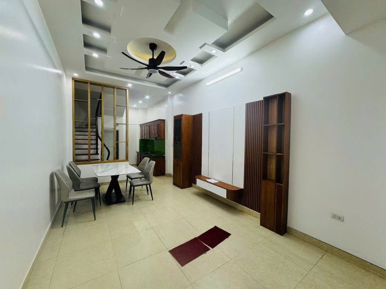  Giảm chào 200tr! Bán nhà Lê Thanh Nghị, 70m2, 4 tầng, mặt tiền 4m, 25.4 tỷ, ô tô 