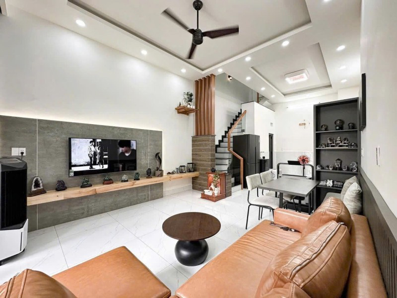  Bán Nhà Lã Xuân Oai Tăng Nhơn Phú A TP Thủ Đức – 3 Tầng HXH 50m² – Đang Cho Thuê 14 Triệu/Tháng – Giá 6.6 Tỷ 