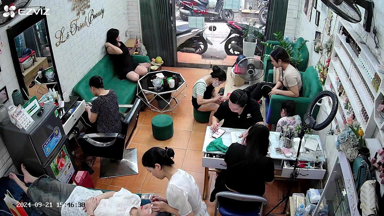  QUẬN ĐỐNG ĐA SANG NHƯỢNG TIỆM MÓNG MI GỘI GÍA CHỈ 1XTR 