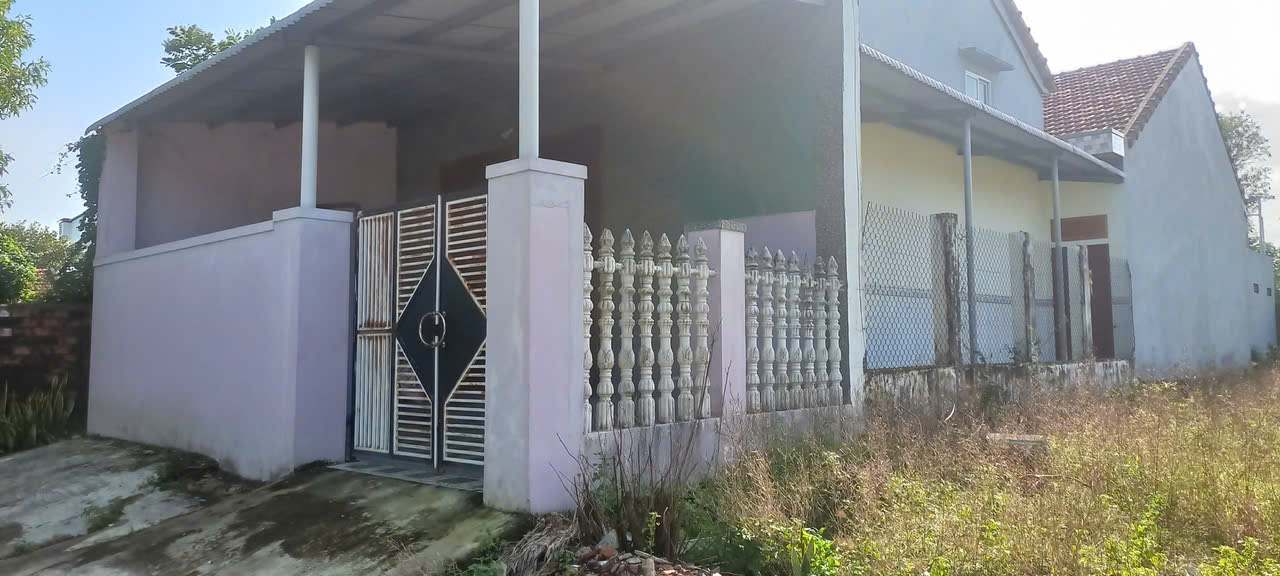  NHÀ PHỐ NGAY TRUNG TÂM SIÊU ĐẸP - Chỉ 1 TỶ 2xxTRIỆU Rẻ Hơn So Với Khu Vực 200 triệu 