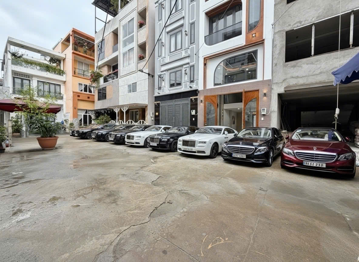  SIÊU NGON - CHÍNH CHỦ - LÊ QUANG ĐỊNH - HXH NGỦ NHÀ - 5 TẦNG XÂY MỚI - 5PN LỚN - TẶNG FULL NỘI THẤT - BÁN 10.5 TỶ - TL 