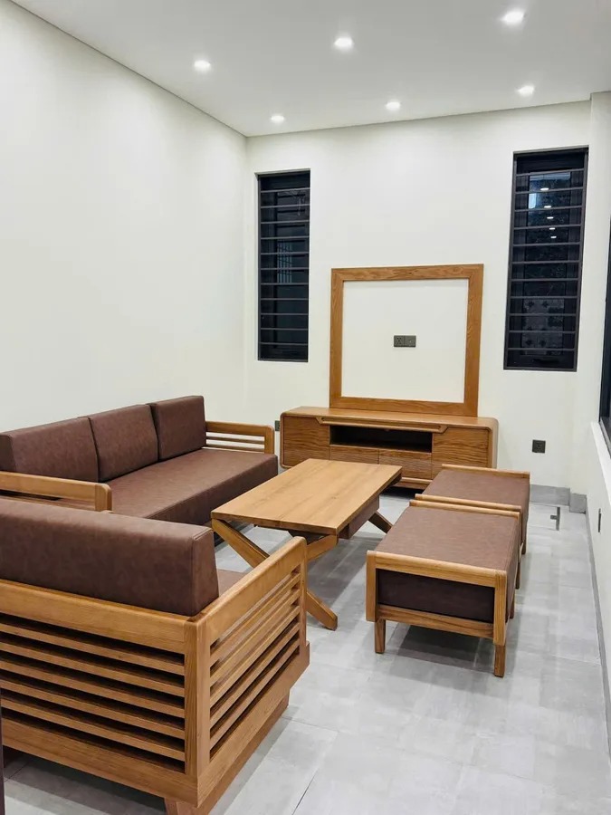  NHÀ MỚI Ở NGAY NGUYỄN  KHÁNH TOÀN 46M 6T GIÁ 15 TỶ THANG MÁY FULL NỘI THẤT GẦN Ô TÔ 