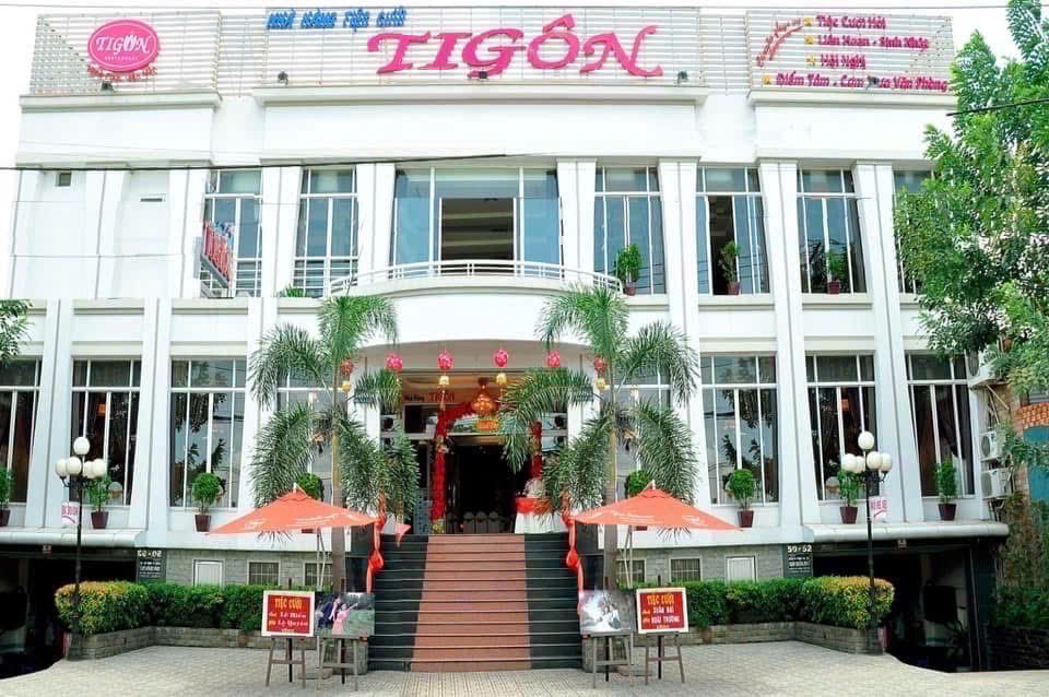  MẶT BẰNG ĐẸP – GIÁ TỐT  – CHÍNH CHỦ CẦN Cho Thuê toà nhà (đang kd nhà hàng tiệc cưới) 