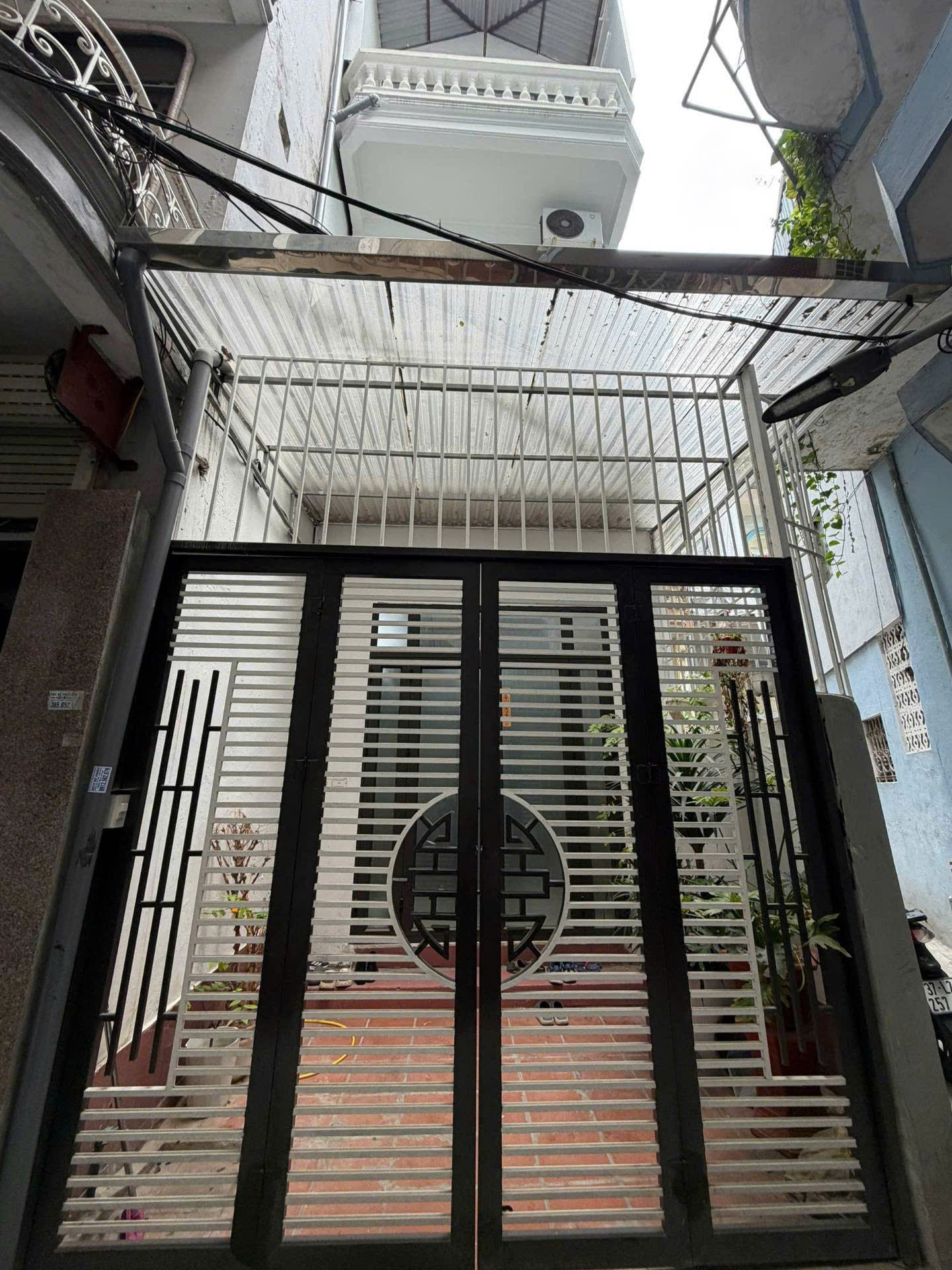  SỐC. NHÀ 75M2 -  TRUNG TÂM ĐỐNG ĐA  - Lô góc - Nở hâuj - Giá chỉ 12 tỷ có thương lượng 