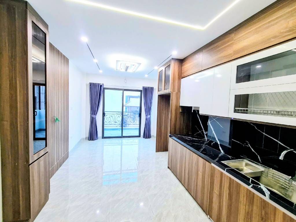  Bán nhà đẹp Khai Sơn Ngọc Thụy View Hồ- Oto tránh-50m 6 tầng thang máy- full NT- nhỉnh 13 tỷ(TL) 