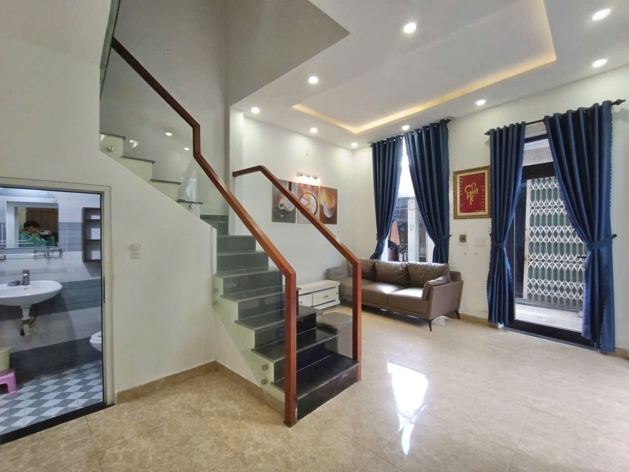  ► K Hoàng Diệu, 2 mặt toáng, 51m2 3 tầng 3PN khép kín, sân thượng trước-sau 3.xx tỷ 