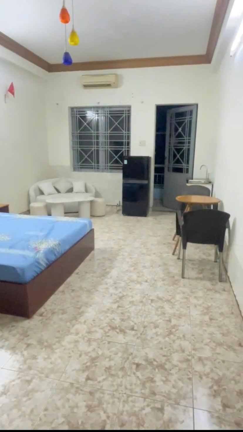  PHÒNG RỘNG BAN CÔNG THOÁNG MÁT – GIÁ TỐT PHÚ NHUẬN 