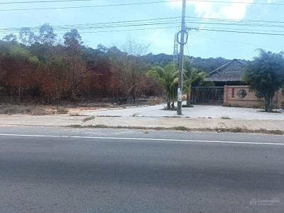  CHÍNH CHỦ HẠ GIÁ BÁN GẤP 827M2 ĐẤT SẴN SỔ MẶT TIỀN TT SUỐI LỚN- DƯƠNG TƠ 