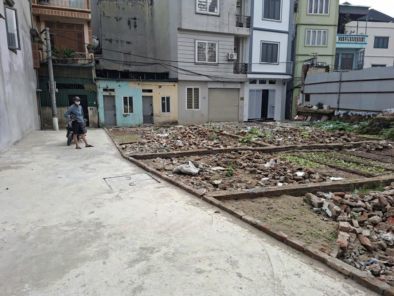  Nhanh tay sở hữu lô đất đẹp tại 173 Đường Ngọc Hồi, Xã Thanh Trì - Phù hợp cho kinh doanh 