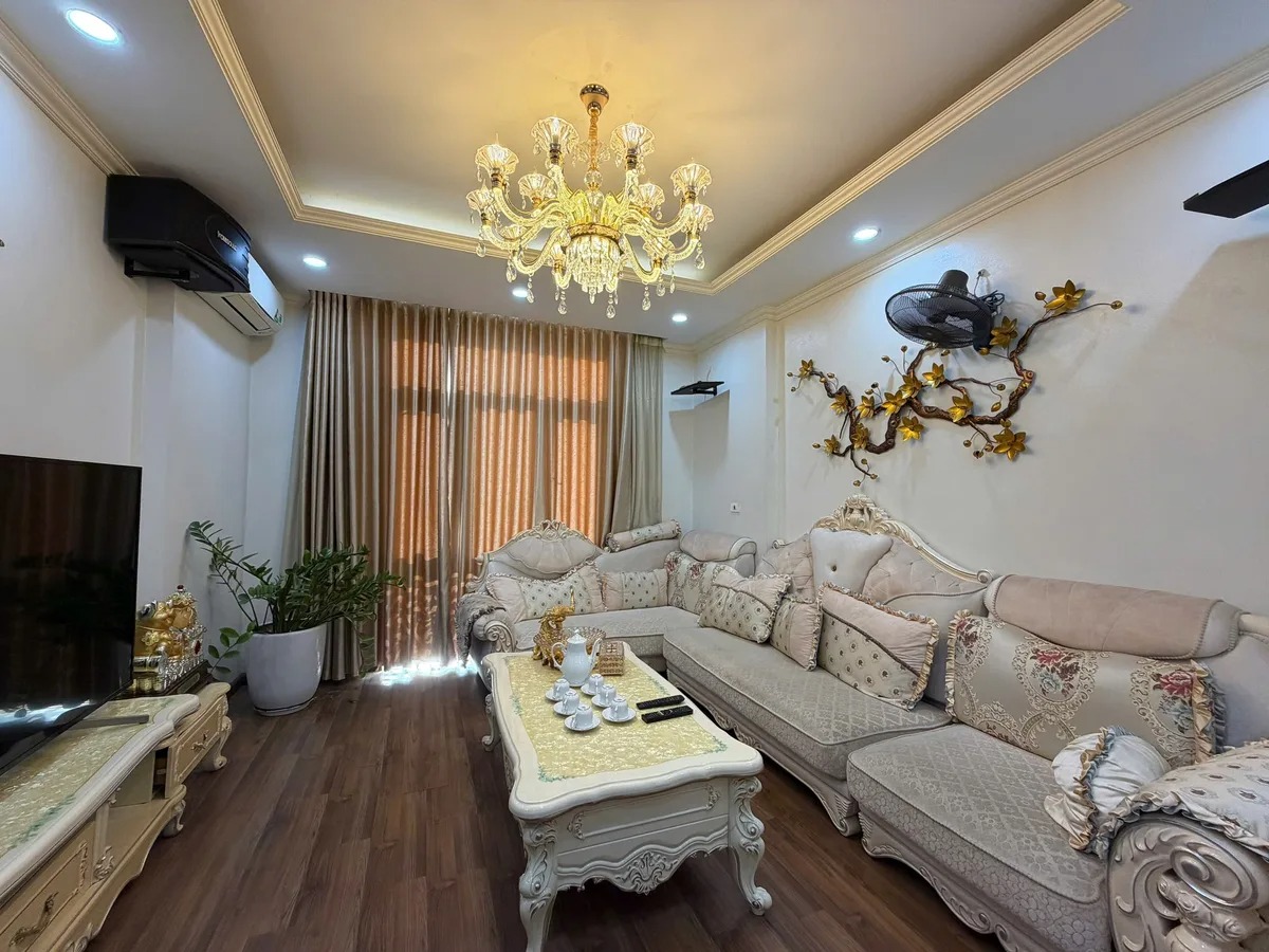  NHÀ ĐẸP PHỐ TỨ LIÊN 56M 6T THANG MÁY NHỈNH 27 TỶ  NGÕ Ô TÔ TRÁNH – KINH DOANH ĐỈNH 