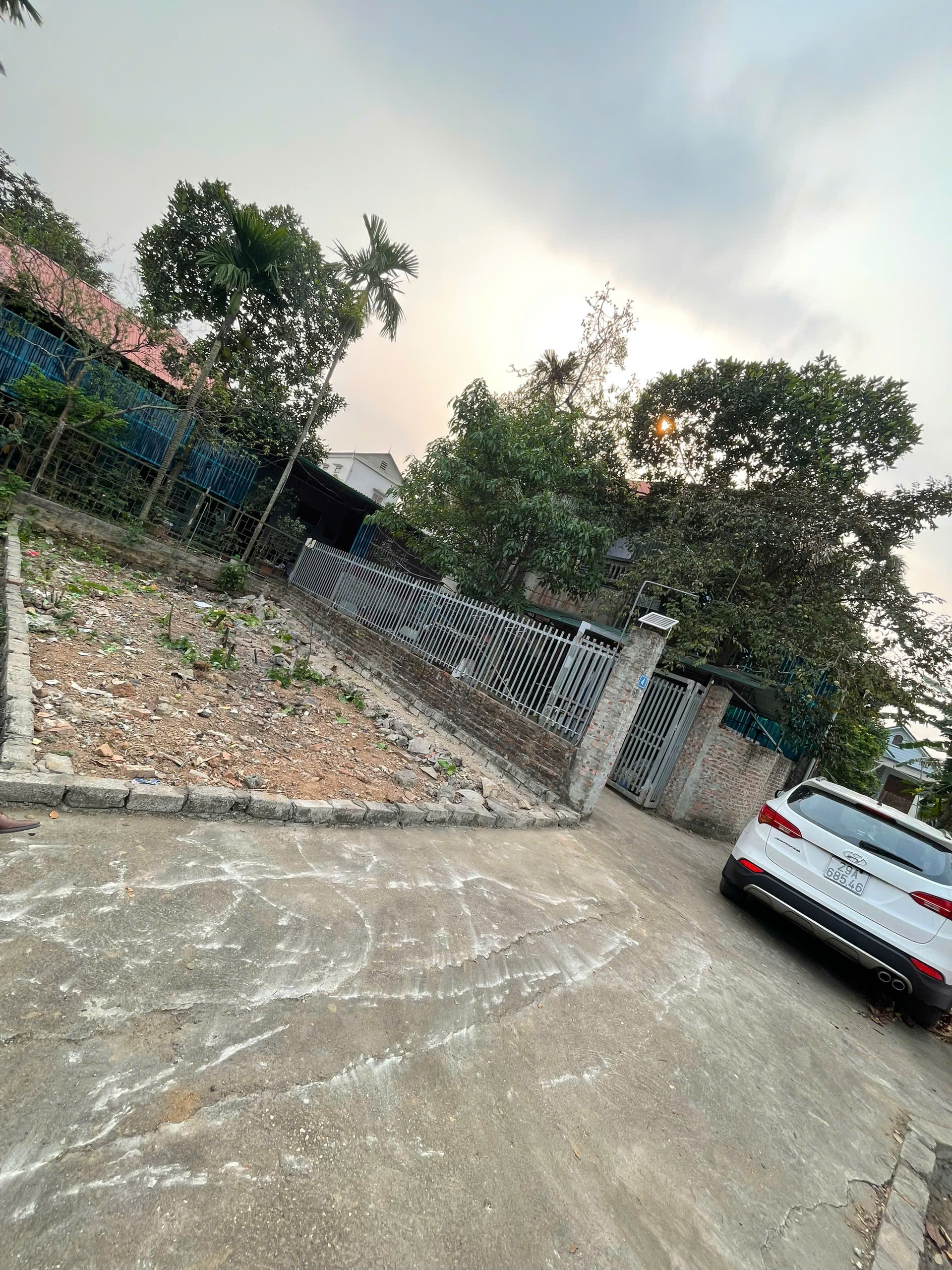  CC CẦN BÁN LÔ ĐẤT 47,5M PHÚC THỌ ,HÀ NỘI.
Ô TÔ NẰM TRONG ĐẤT.
GIÁ CHỈ 1.65TY.
NHANH TAY GỌI EM ĐỂ XEM ĐẤT Ạ.
LH;0964982442. 