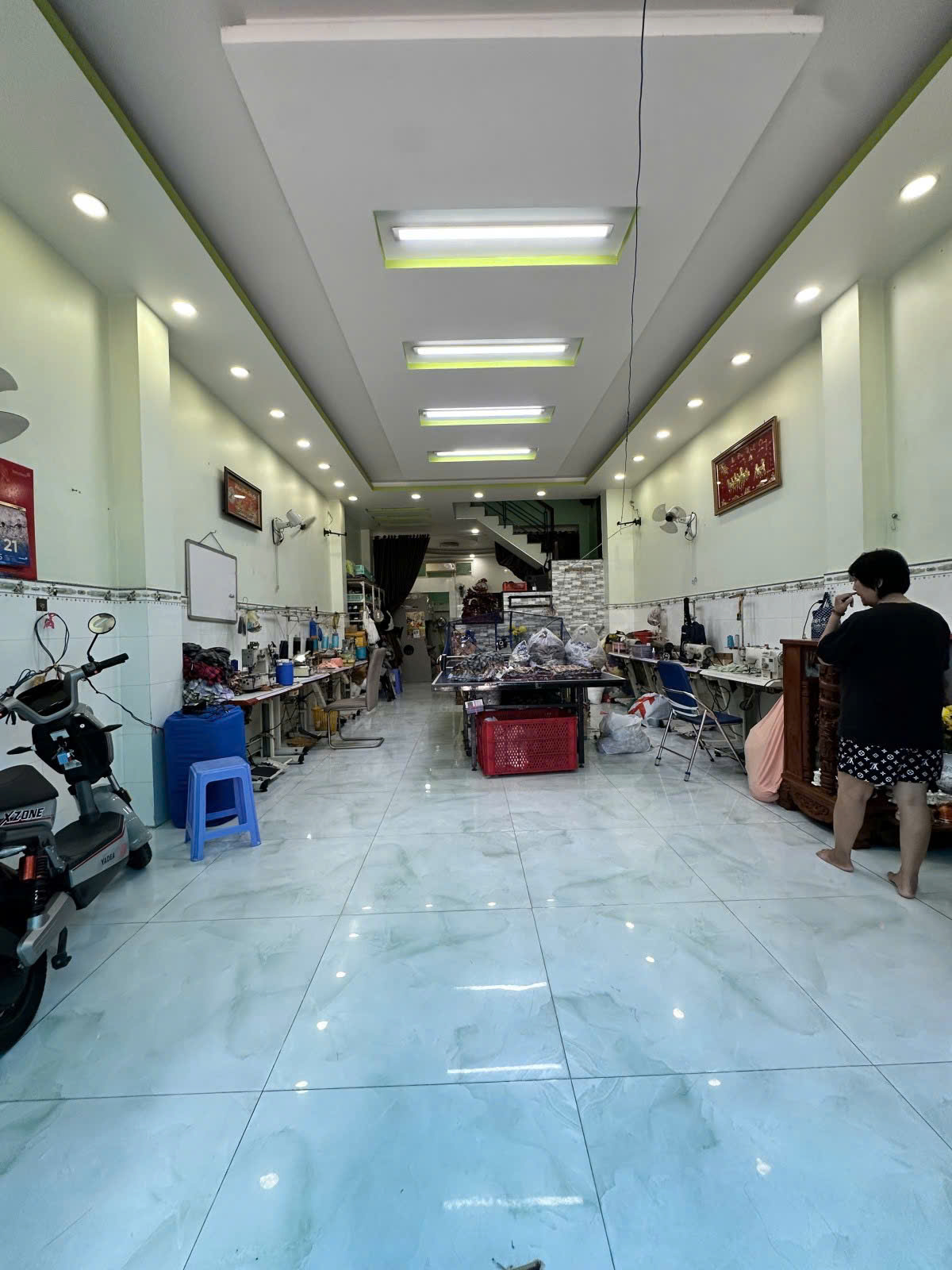  Bán nhà Hẻm 8m Lê Trọng Tấn - gần ngã tư Tây Thạnh, 5,5x20m, 4 Tầng - 6PN, 12,5 tỷ. 