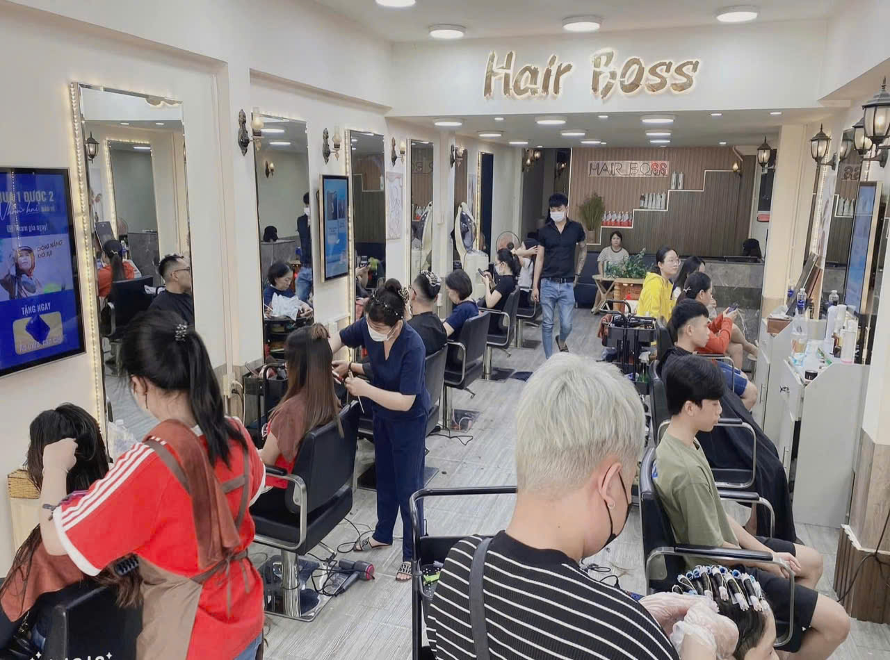  CHÍNH CHỦ SANG NHƯỢNG SALON TÓC PHƯỜNG 4, QUẬN 11, THÀNH PHỐ HỒ CHÍ MINH 