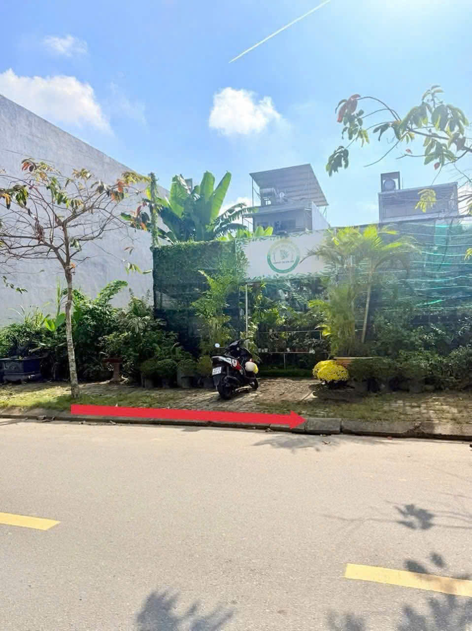  Chào bán lô đất MT Đặng Huy Trứ - Trục thông Biển - sát Hoàng Thị Loan 