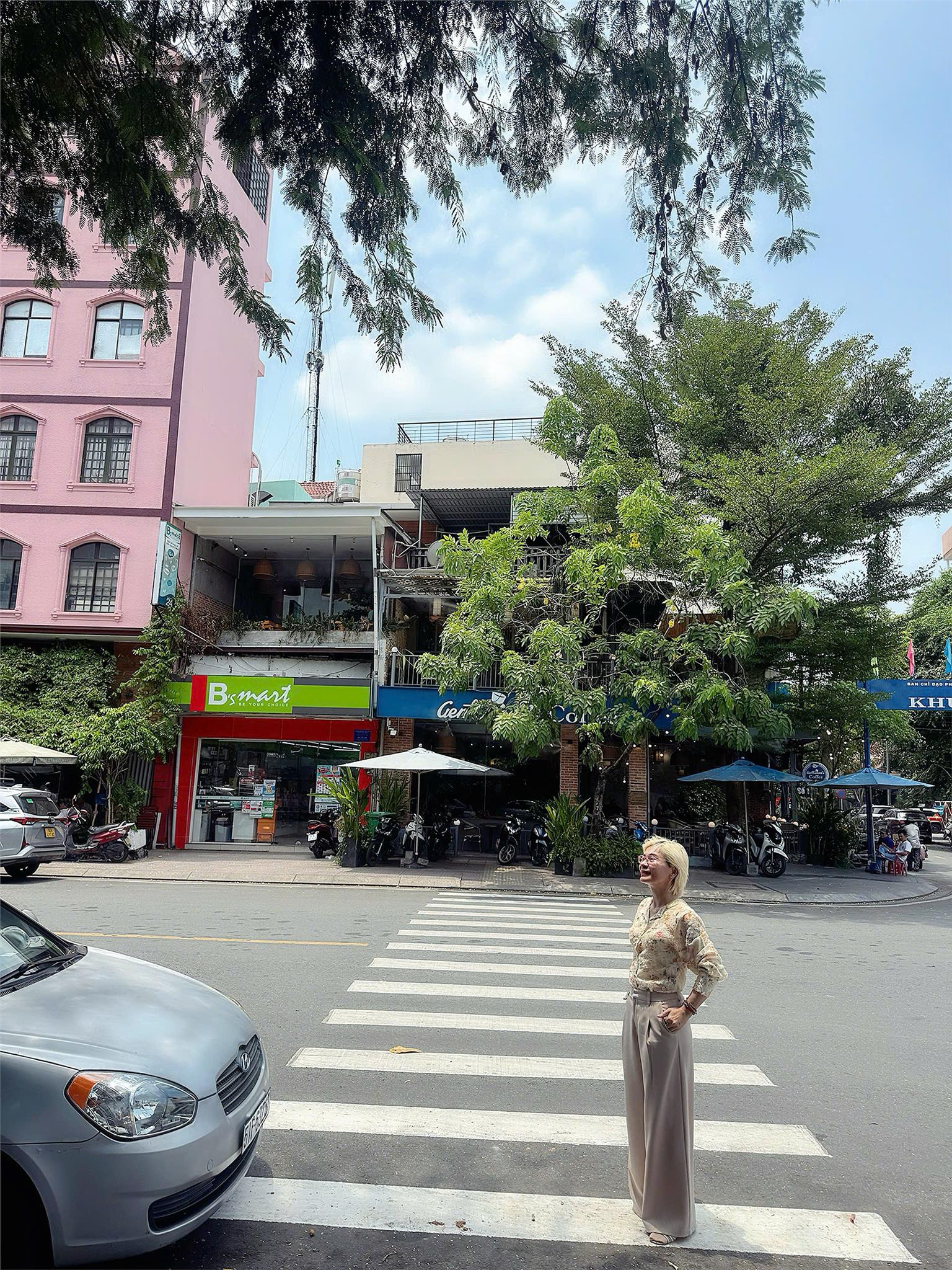  BÁN NHÀ C4 - CHÍNH CHỦ MỘT ĐỜI CHƯA QUA ĐẦU TƯ - GÓC 2 MẶT TIỀN ĐƯỜNG VĨNH HỘI & ĐƯỜNG SỐ 48 - KHU THỂ THAO QUẬN 4 ĐẦY ĐỦ TIỆN ÍCH 