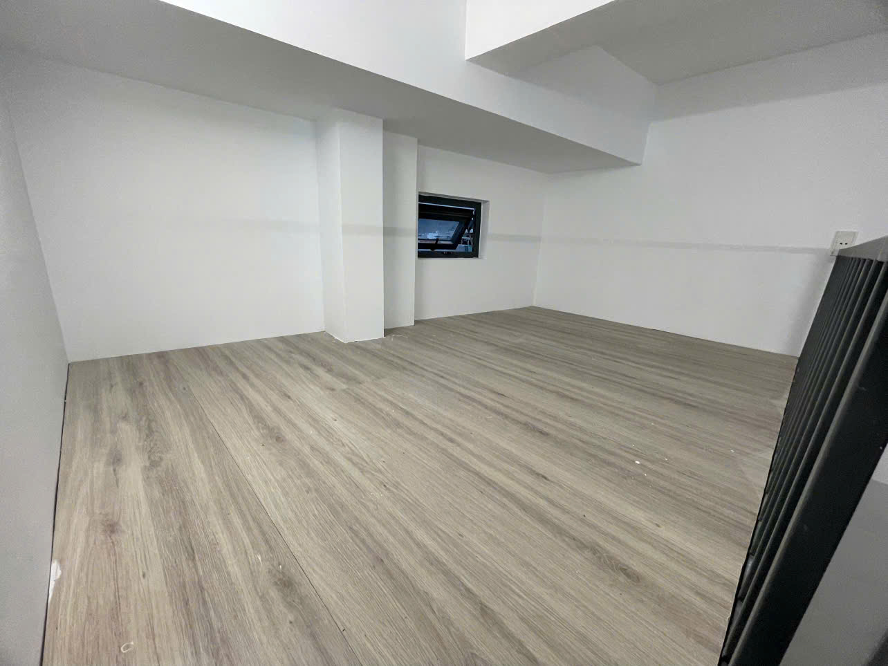  cho thuê PHÒNG TRỌ MỚI XÂY CÓ GÁC LỮNG ở 242/23 Tô Hiệu, Liên Chiểu, Đà Nẵng. 