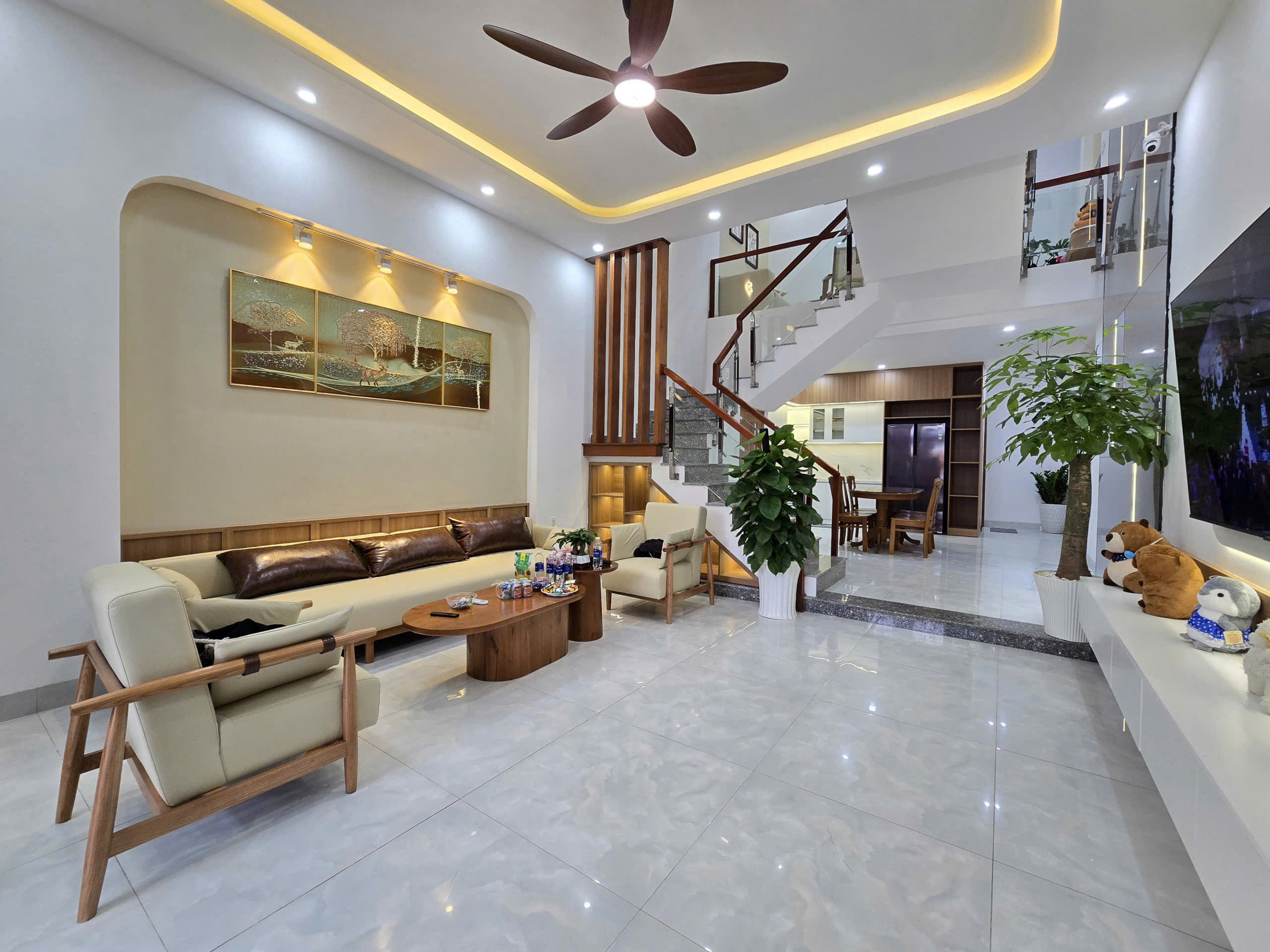  ????????Bán nhà 3 tầng 3 mê đường Bàu Năng 6 - FULL nội thất 