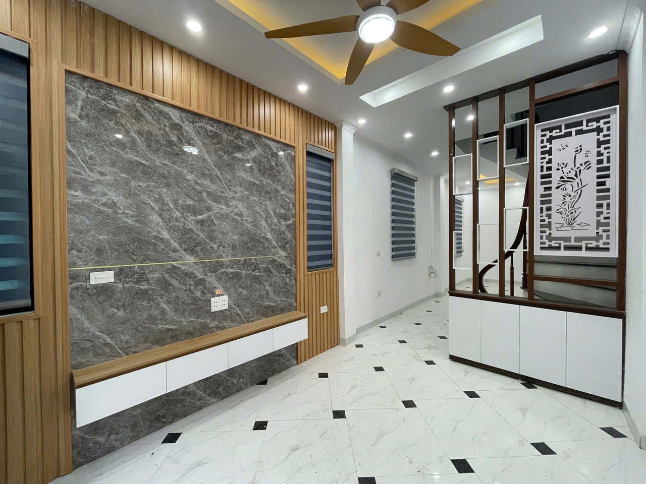  NHÀ CHÍNH CHỦ - GIÁ TỐT - Vị Trí Đẹp Tại Dương Nội, Hà Đông 