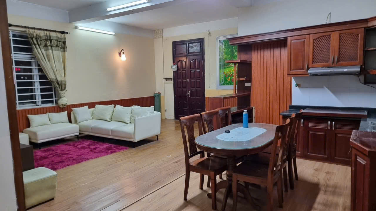  Cho thuê căn hộ Lạc Trung Hai Bà Trưng 98m2, 3 ngủ, 12 Triệu vào ngay 