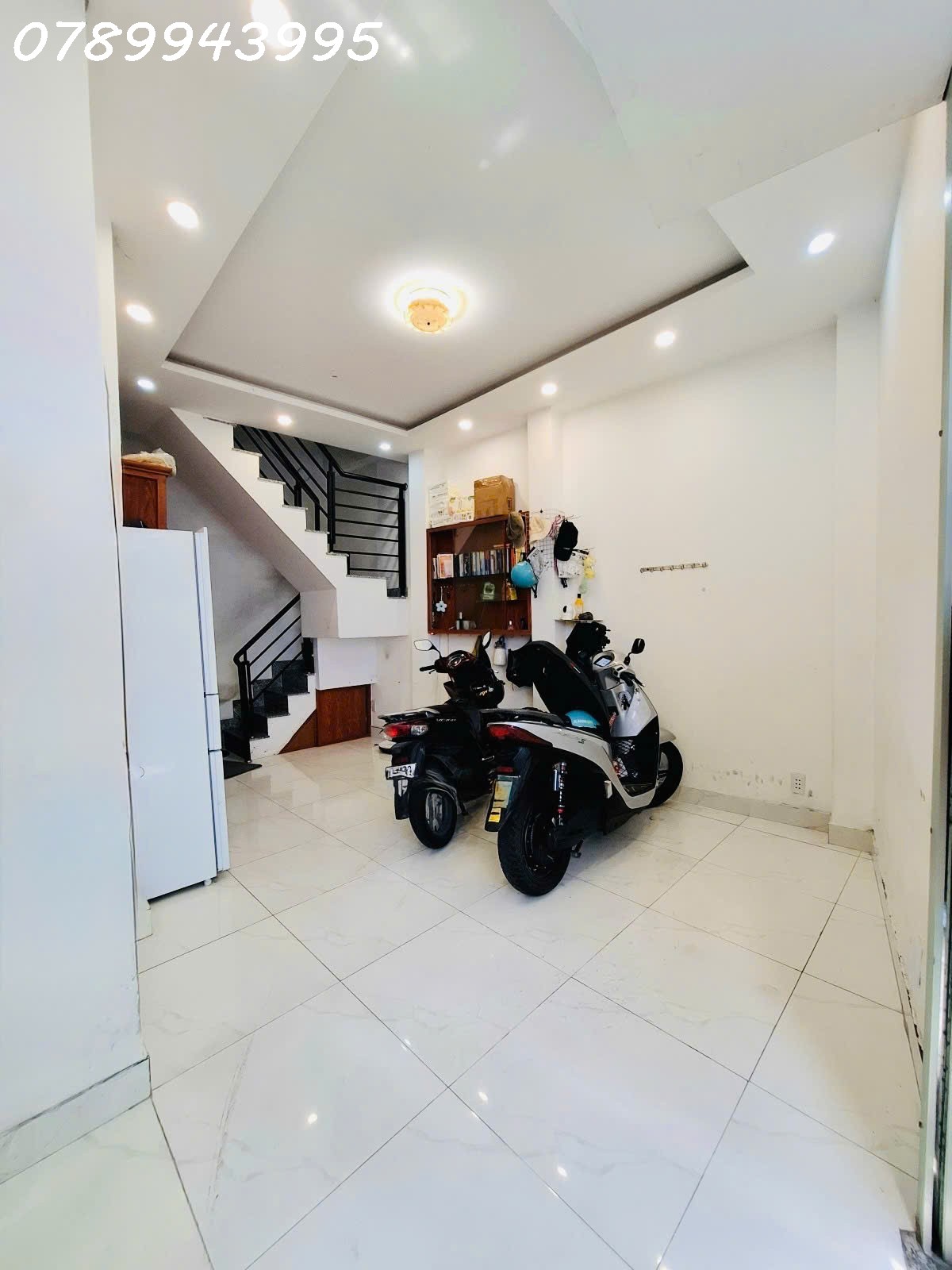  Quận 10 - CMT8 - Hẻm Trước Nhà 3M - 28M- 2PN - Nhỉnh 3 Tỷ 