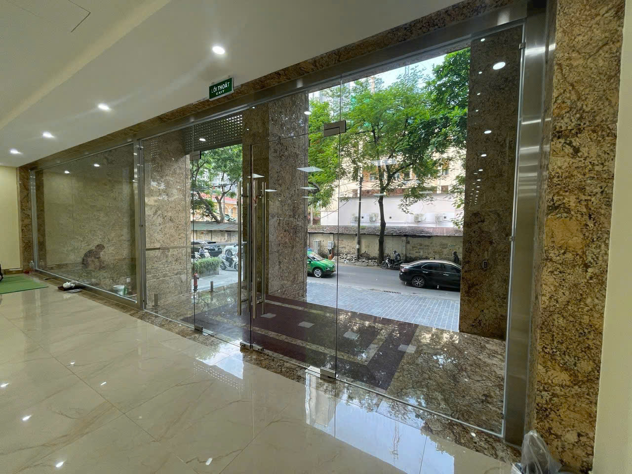  Bán Tòa Nhà Văn Phòng mặt Phố Hoàng Ngân, Cầu Giấy 