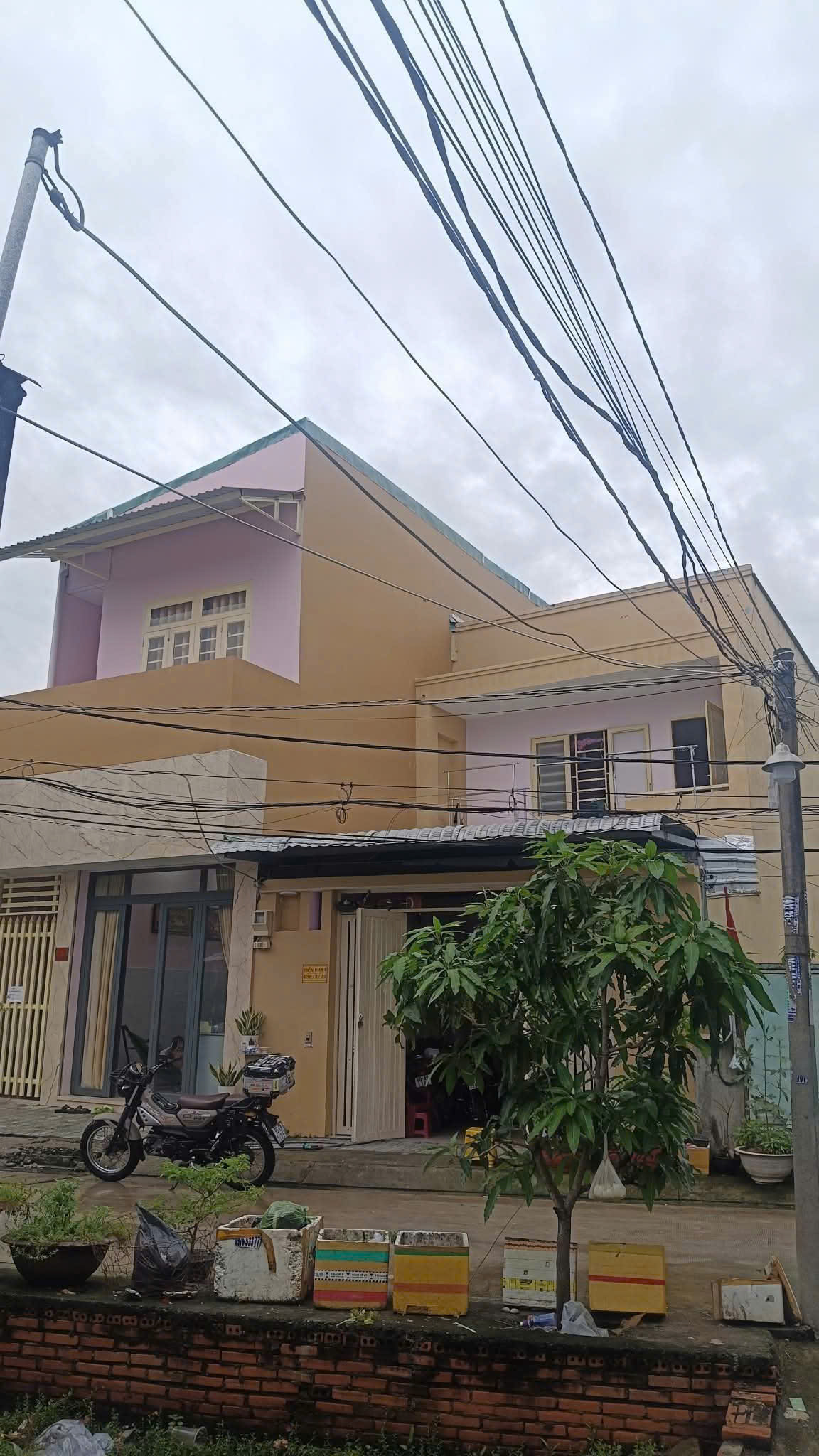  Bán nhà riêng chính chủ 1 trệt 2 phòng ngủ, 1 lầu 5 phòng trọ đang cho thuê full tháng 11 triệu 