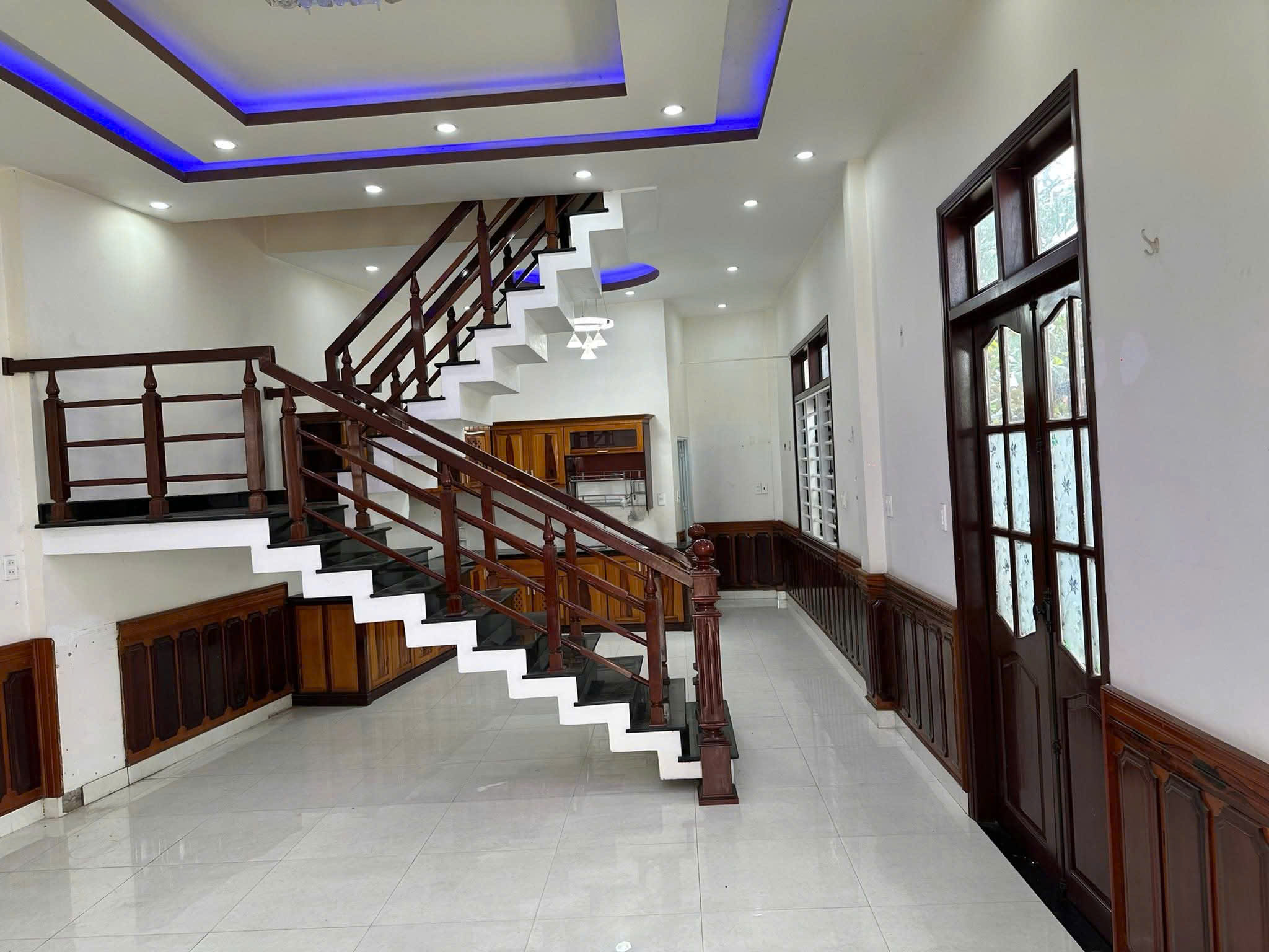  BÁN NHÀ 2 TẦNG KIỆT TÔ HIỆU - NHÀ CÁCH ĐƯỜNG CHÍNH 20M-KIỆT Ô TÔ 