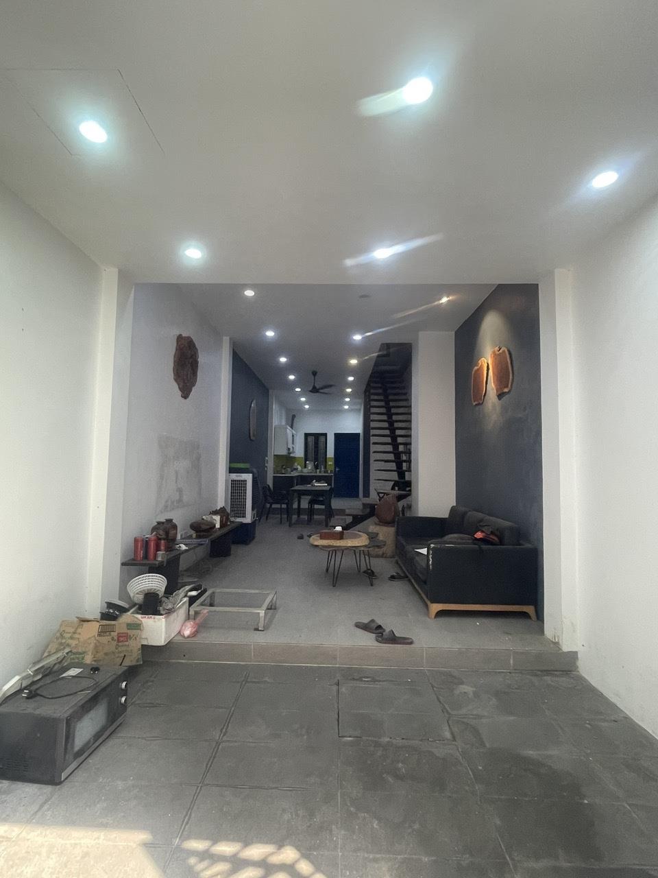  NHÀ 3 TẦNG ĐẸP - GIÁ TỐT - Vị Trí Đắc Địa Tại Ngõ Phố Phượng Trì, Huyện Đan Phượng, Hà Nội 