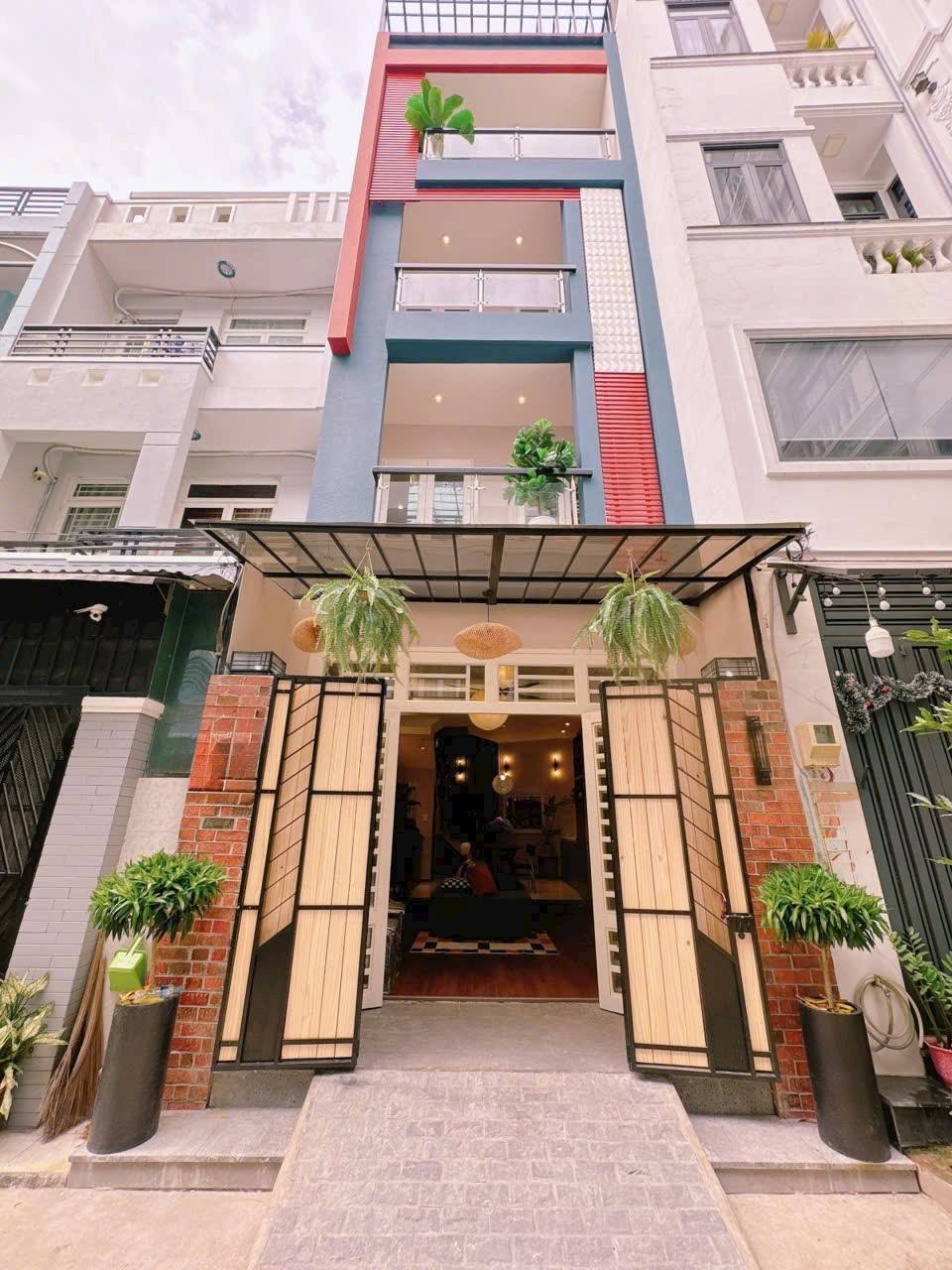  Nhà Đẹp Gò Vấp Hẻm Xe Hơi Ngủ Trong Nhà
Khu Víp Phân Lô Cao Tầng - Vị Trí Đẹp
40m2 