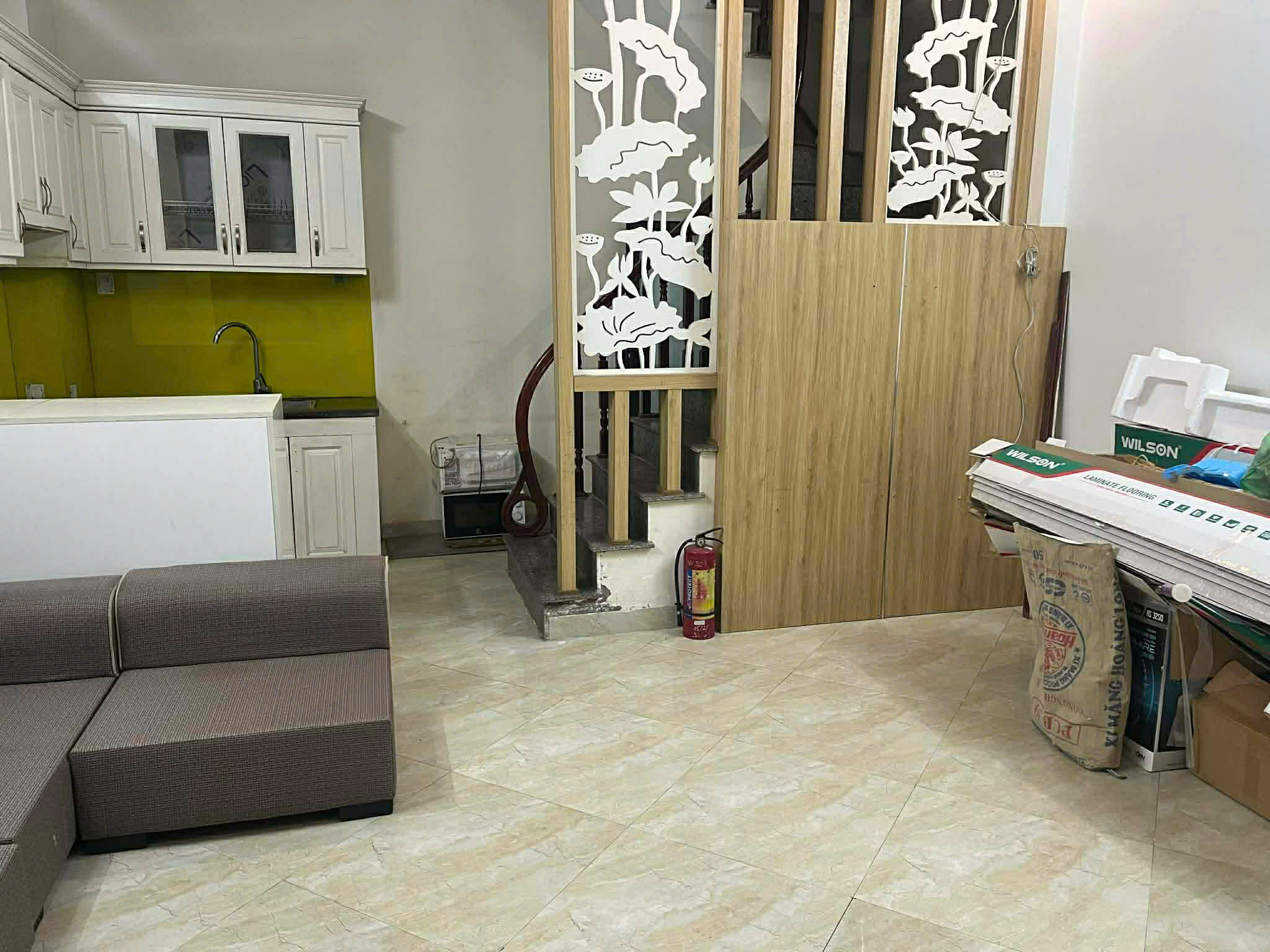  Cho thuê nhà Vĩnh Tuy 32m x 5 tầng, 3 phòng ngủ, 4 WC, 13 Triệu 