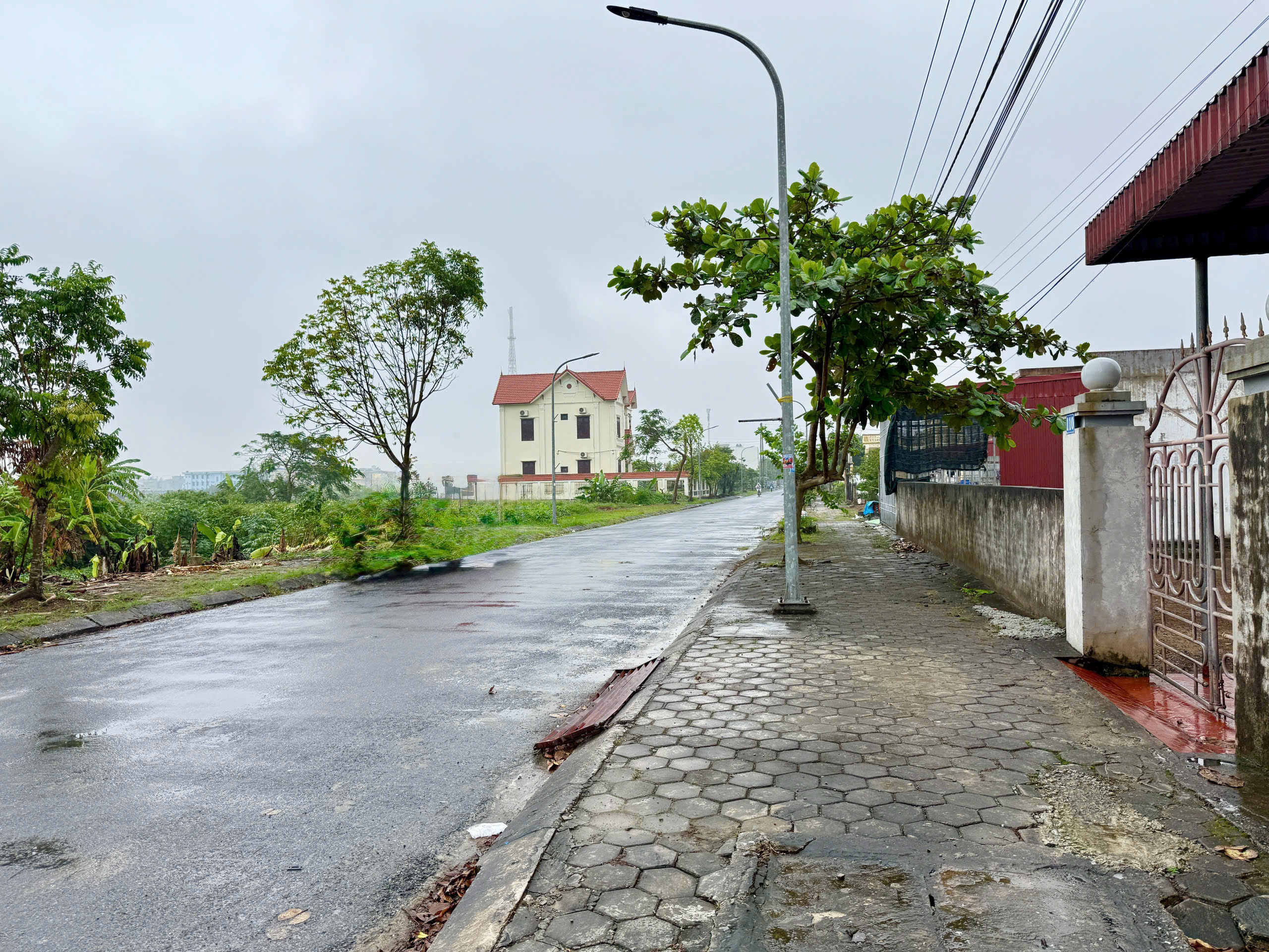  Bán 166m2 đất quất lâm mặt tiền 7m ô tô đỗ gần Flamingo và vsip hải long 1.100 ha 