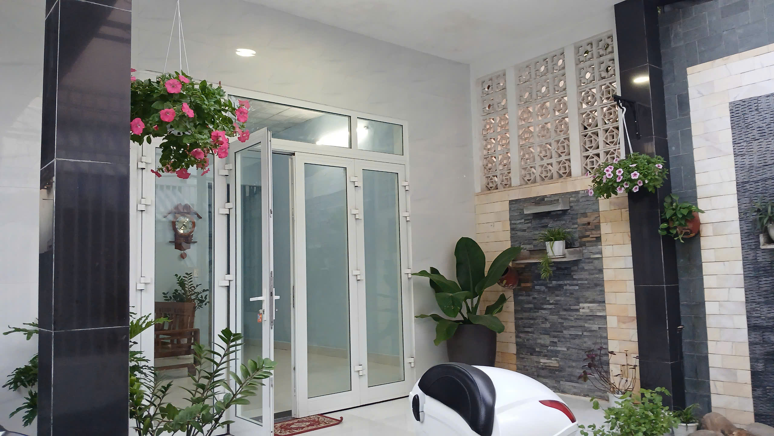  ♣ Thẳng 30m ra MT Trần Xuân Lê, 134.5m2, ngang 6m, vuông, sân rộng thoáng mát mẻ, 4.x tỷ 