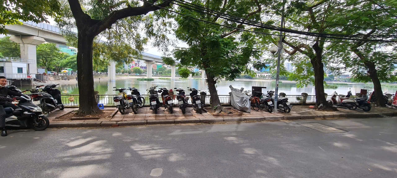  BÁN NHÀ Mặt Hồ Hoàng Cầu – Mai Anh Tuấn Đống Đa 200m lô góc 2 mặt tiền view hồ cực đẹp 120 tỷ   lh0975124520 