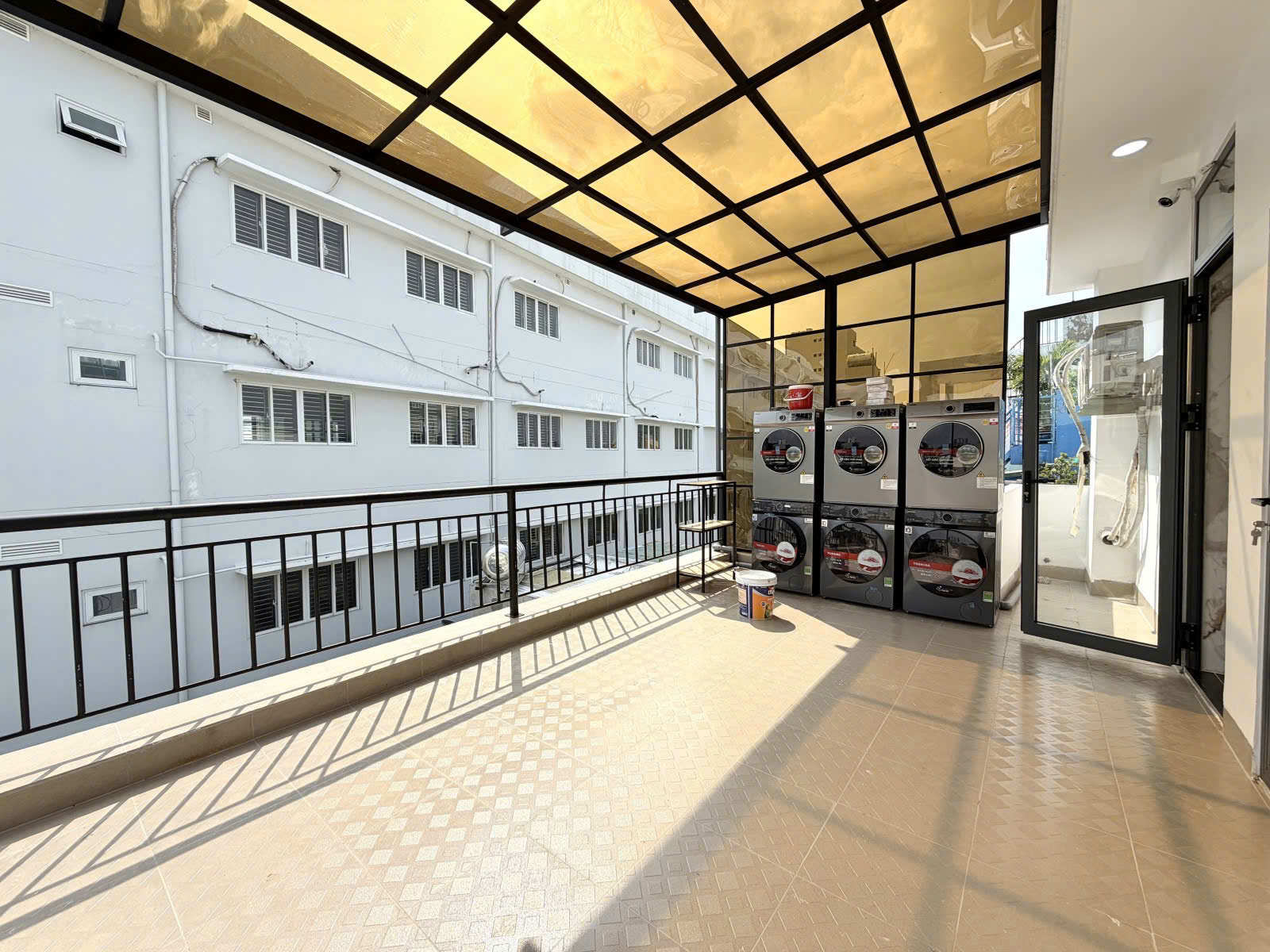  TỔNG GIẢM 6 TỶ - CHÍNH CHỦ BÁN TÒA NHÀ 7 TẦNG - CÓ HÂM - Q3 - DOANH THU 200 TRIỆU/THANG - HOÀN CÔNG ĐỦ - BÁN 29.9 TỶ - TL 