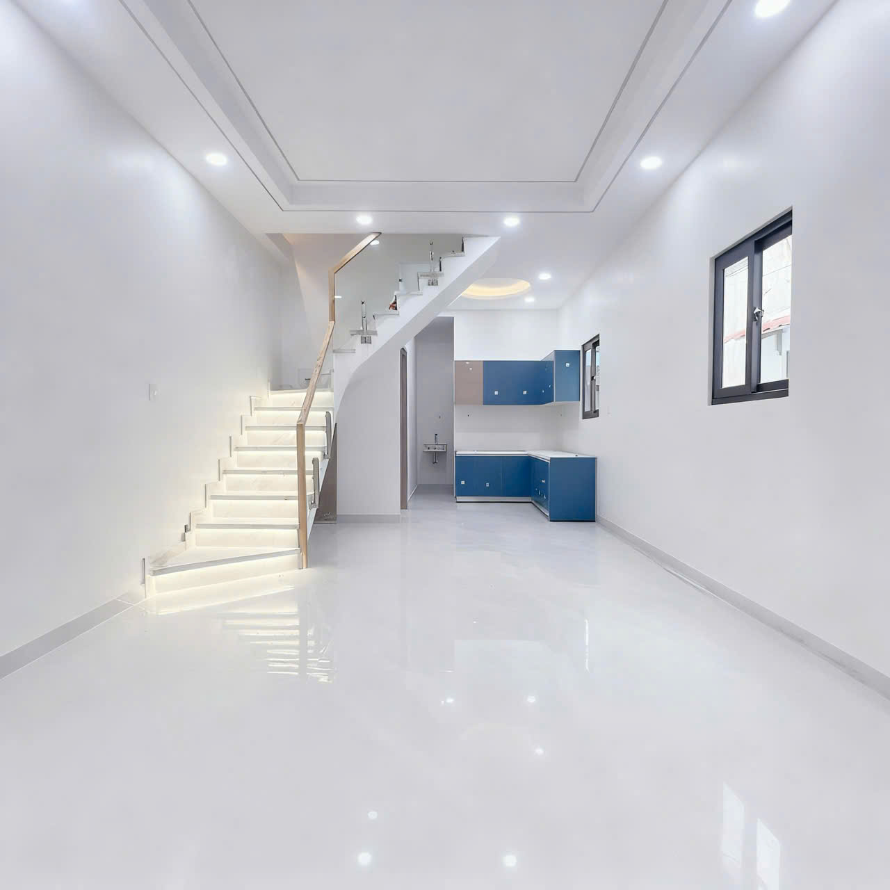  Bán nhà sát mặt tiền  hoàng diệu Q4
đúc 3 tấm có 4 đ 