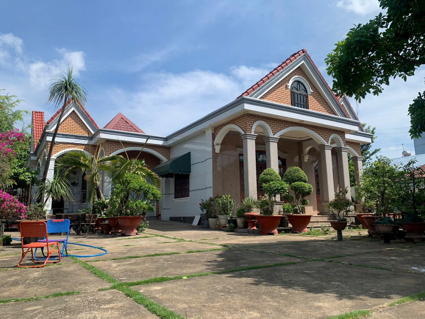  BIỆT THỰ ĐẸP LONG THÀNH – CHỦ ĐI MỸ CẦN BÁN GẤP 